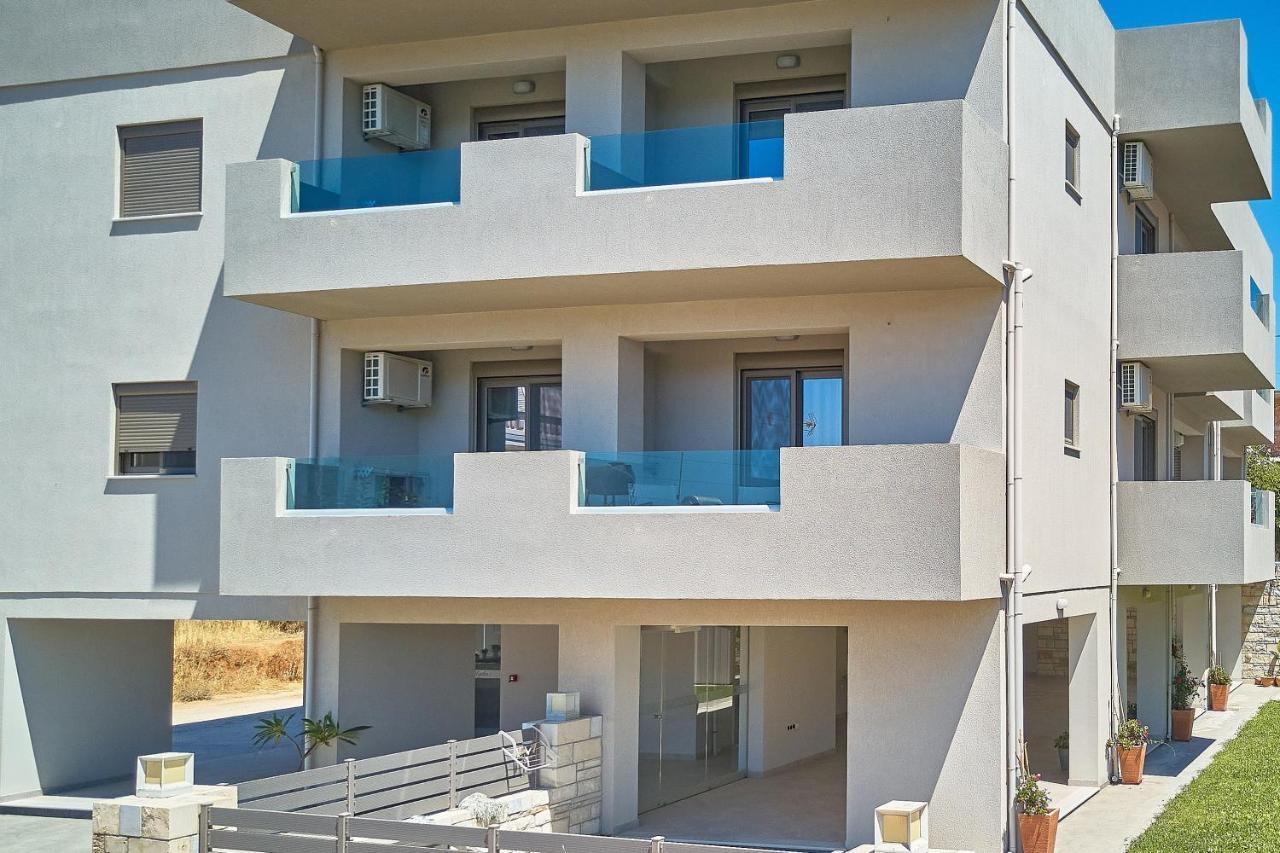 Lydia'S Apartments Kíssamos Exterior foto